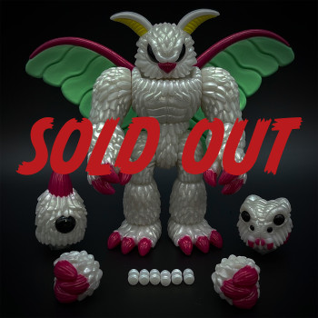 LUNA MOTH MONSTOR LUNA MOTH MONSTOR